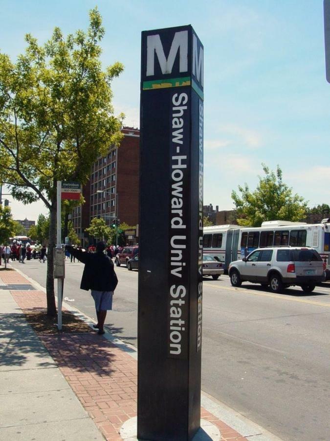 Steps To Convention Center, Downtown Dc, And Metro Station: Private And Comfortable Bedroom/Bathroom Washington Exteriér fotografie